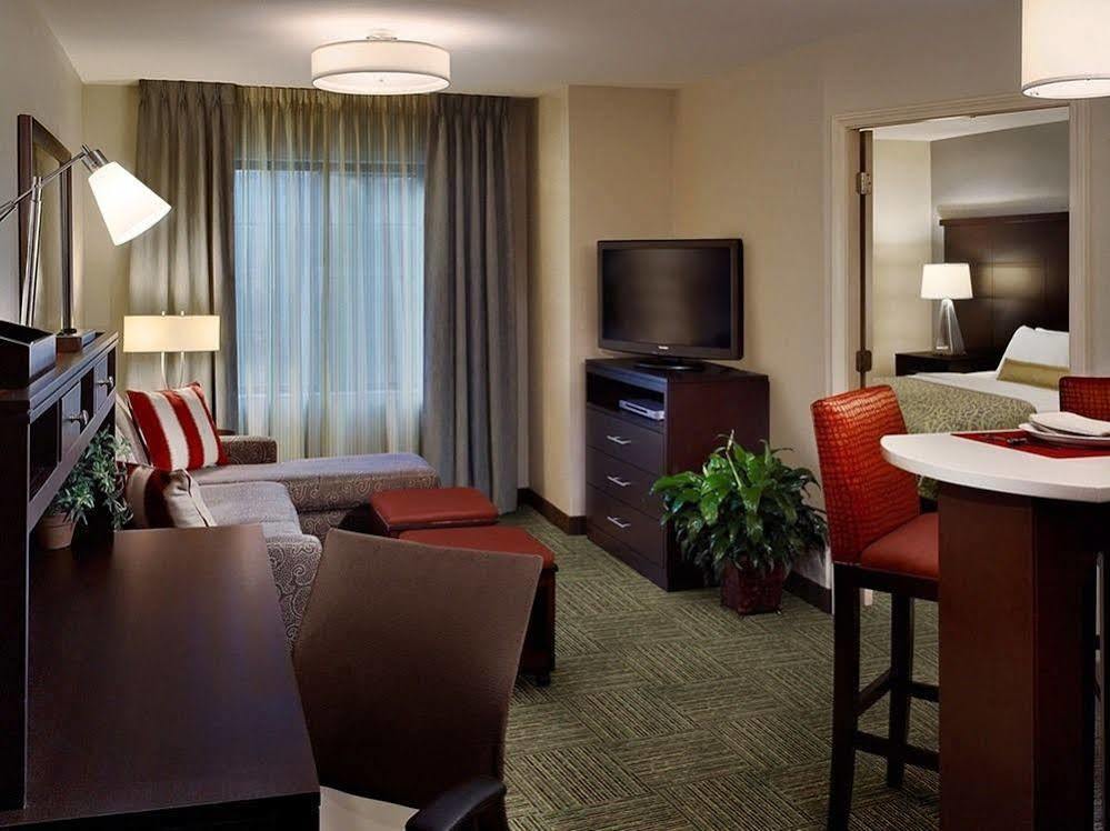 Hotel Courtyard Toledo Rossford/Perrysburg Exterior foto